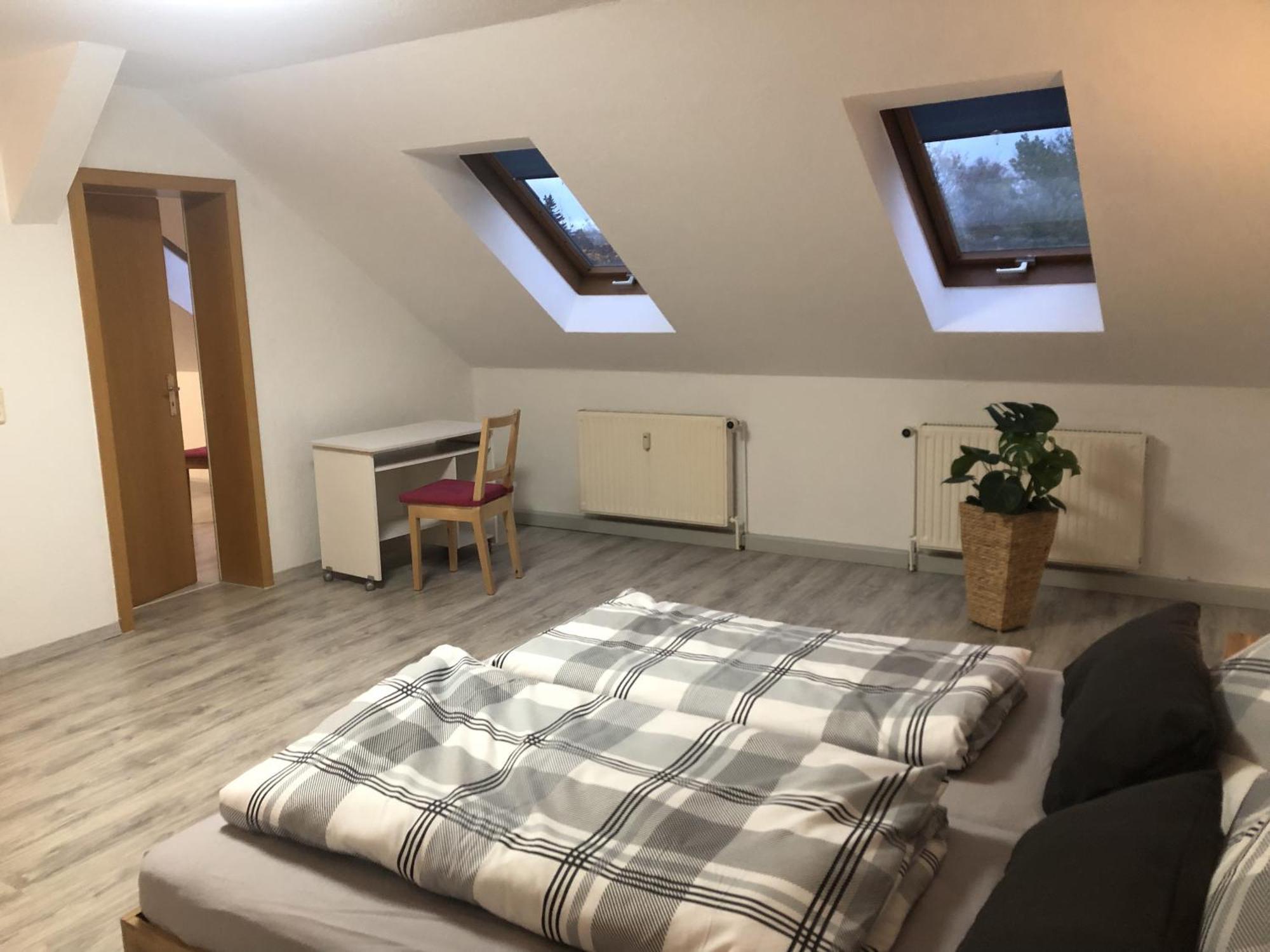 Moderne Vollmoeblierte Wohnung Zwickau Exteriér fotografie